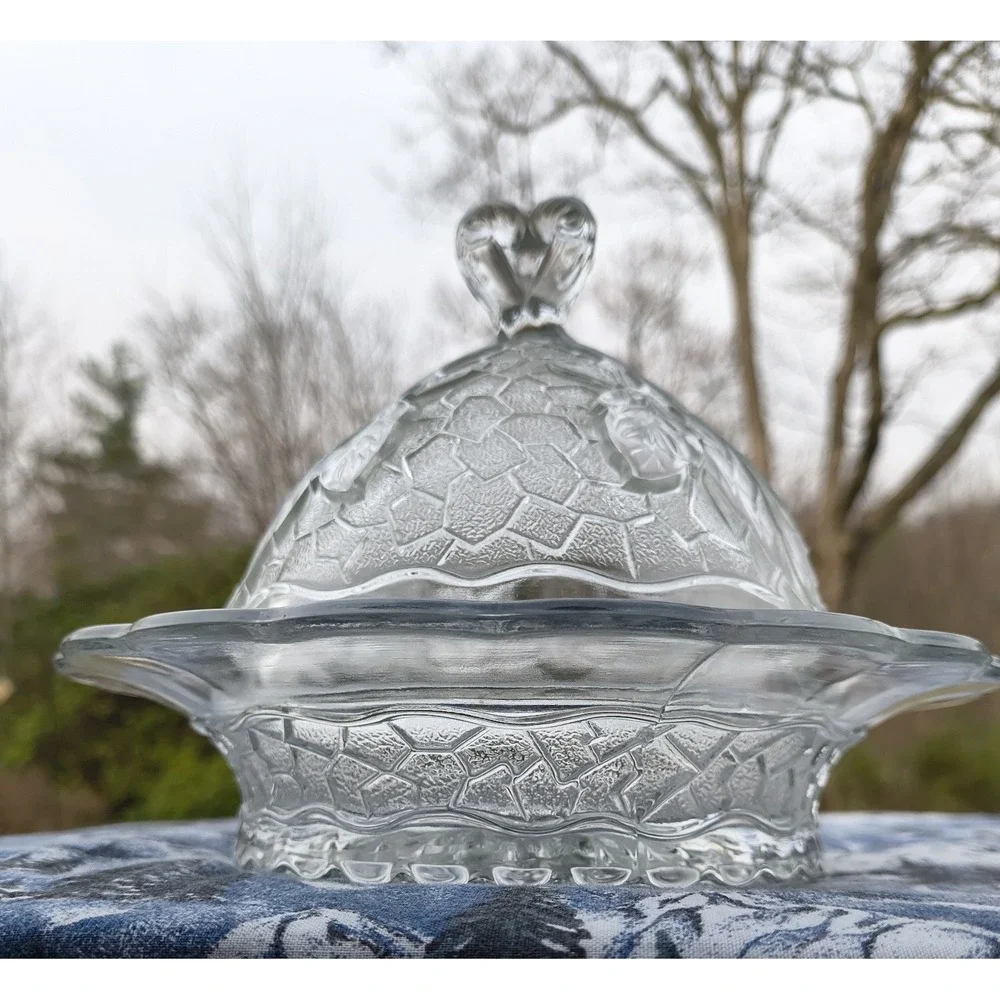 Vintage EAPG Glass Domed‎ Butter Dish Cloche Maple Leaf Design Decorative Finial